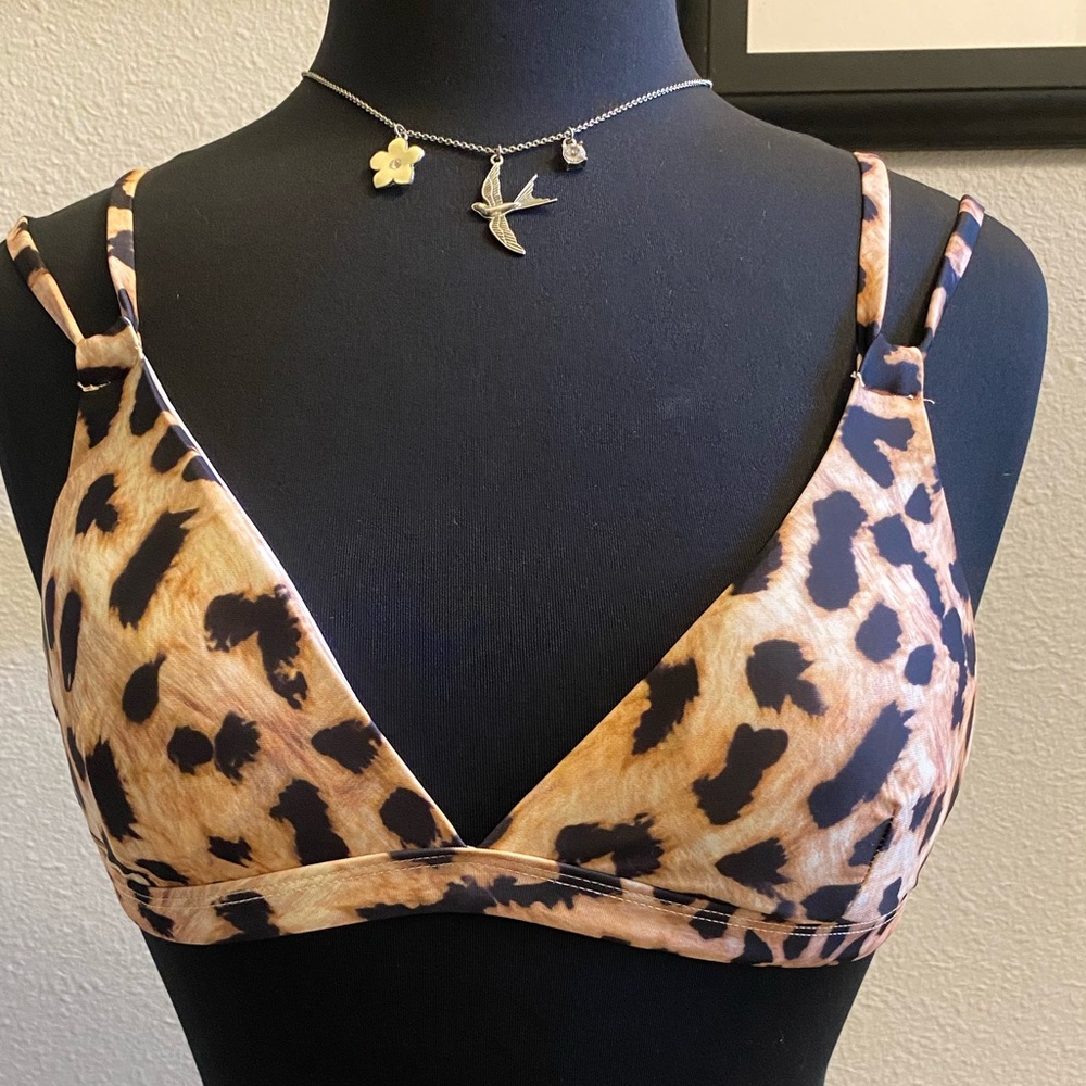 NWOT Leopard Brazilian bikini